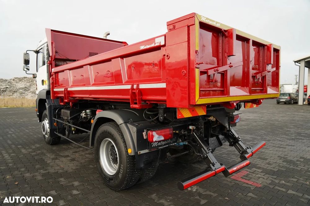 MAN TGA 18.360 / 4X4 / BASCULĂ CU 2 LATE / CLAPETĂ HIDRAULICĂ / LATERALĂ HIDRAULICĂ / SUPPORT FRONTAL / SPECIAL / MANUAL - 16