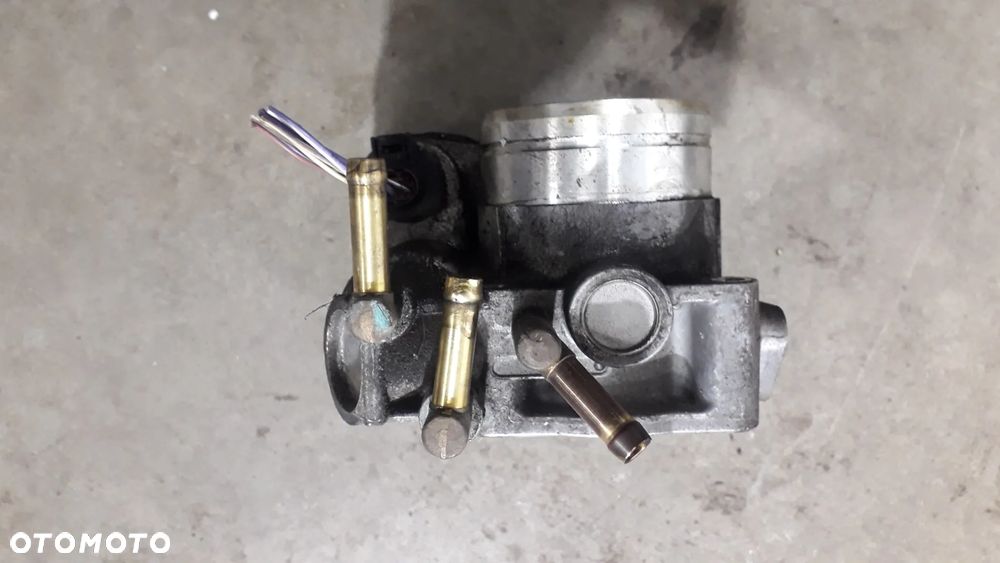 przepustnica powietrza 06A133062A A3 8L 1.6 lift - 2