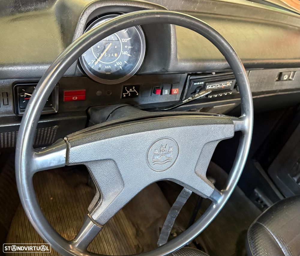 VW New Beetle - 18