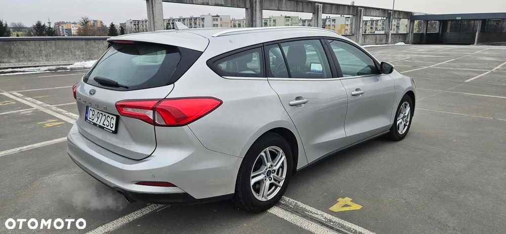 Ford Focus SW 1.0 EcoBoost Trend Edition - 4