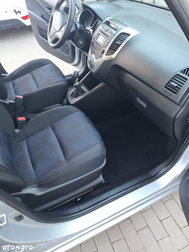 Hyundai ix20 - 7
