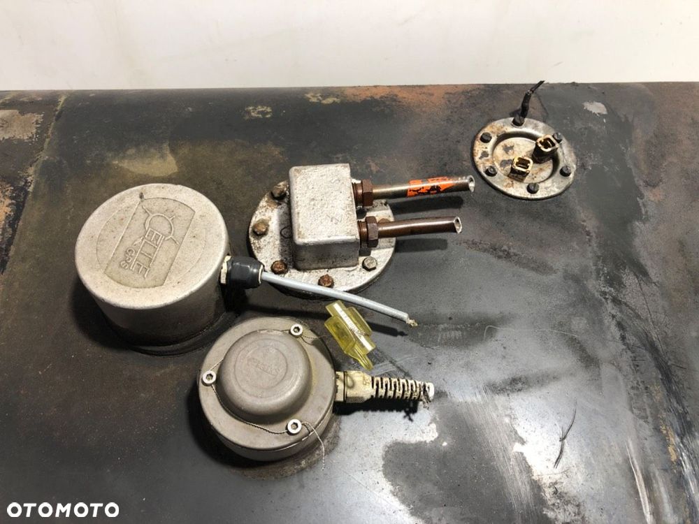 ZBIORNIK PALIWA  STAR 1142 6842 cm3 110 kW [150 KM] - 2