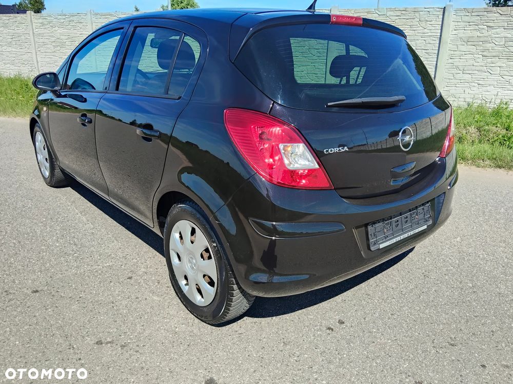 Opel Corsa 1.4 16V Edition 111 Jahre - 3
