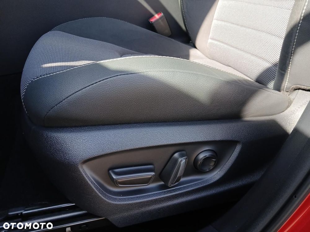 Toyota C-HR 1.8 Hybrid Executive - 39