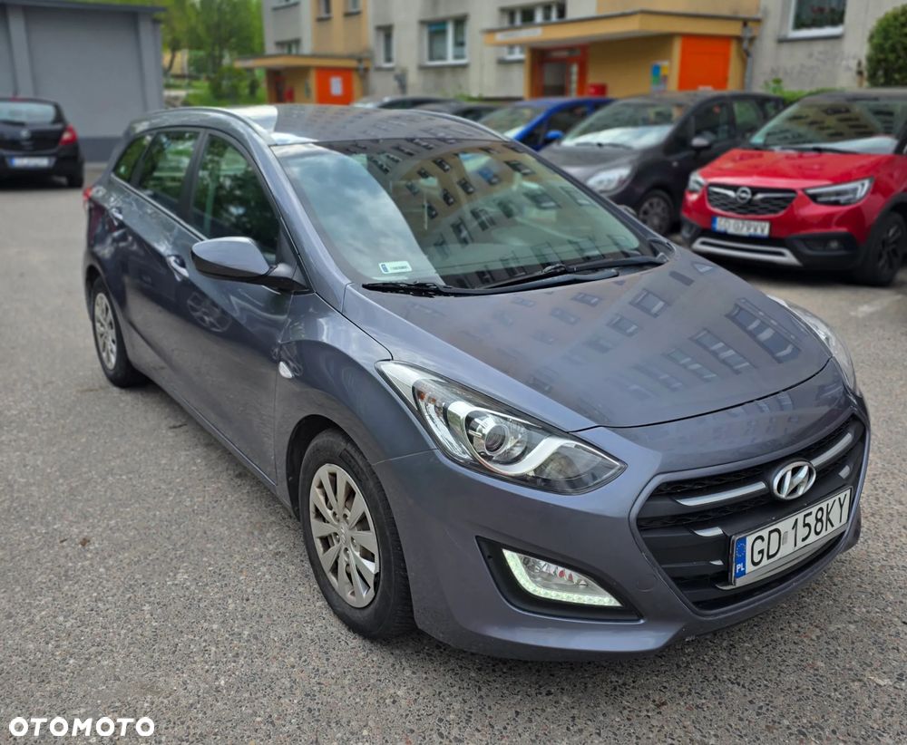 Hyundai i30 1.6 CRDi Classic - 11