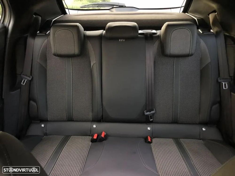 Peugeot e-2008 GT+ - 42