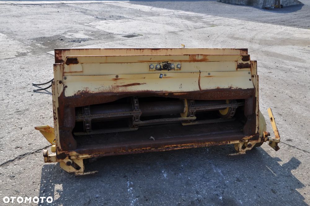 WAŁ PÓŁOŚ KOŁO PASOWE NEW HOLLAND TF 78 TX66 - 37