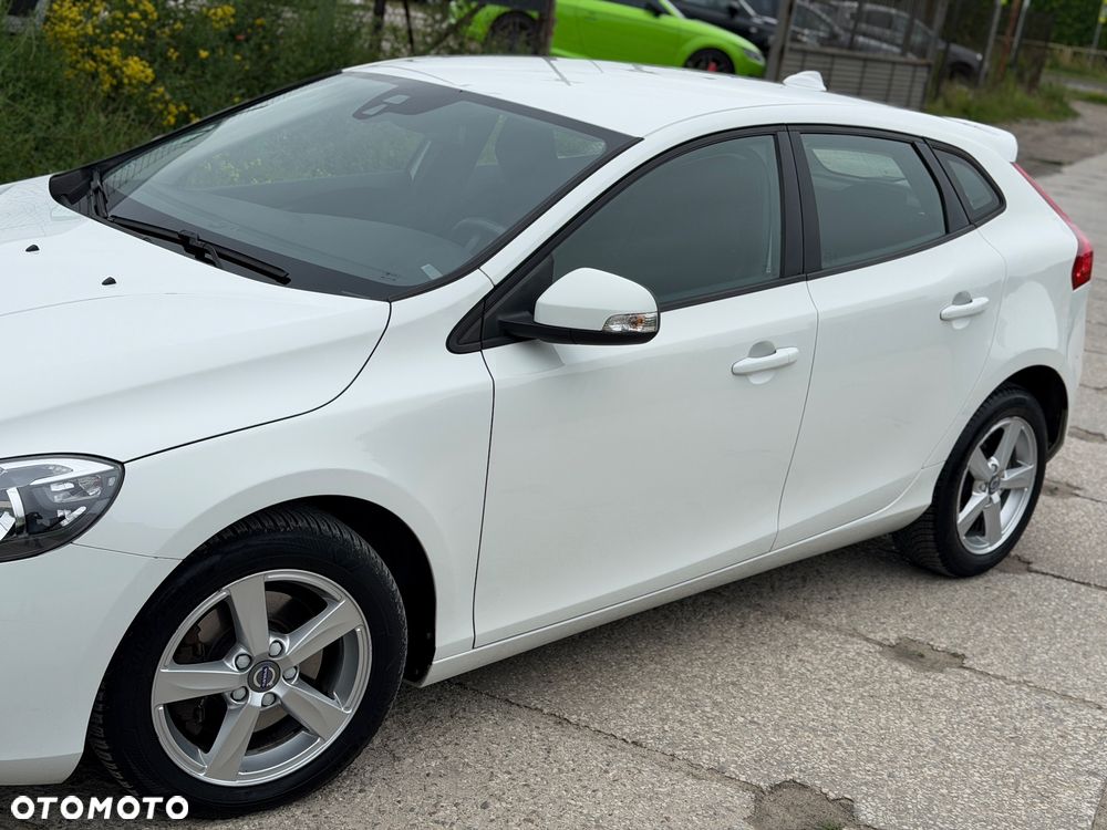 Volvo V40 T3 Drive-E Kinetic - 11