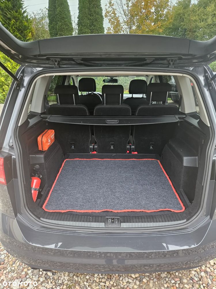 Volkswagen Touran 1.4 TSI BMT Comfortline DSG - 9