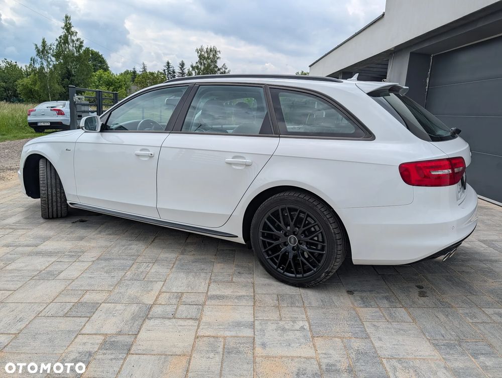 Audi A4 Avant 2.0 TDI DPF clean diesel multitronic S line Sportpaket - 10