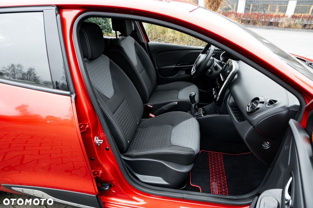 Renault Clio TCe 90 Limited - 27