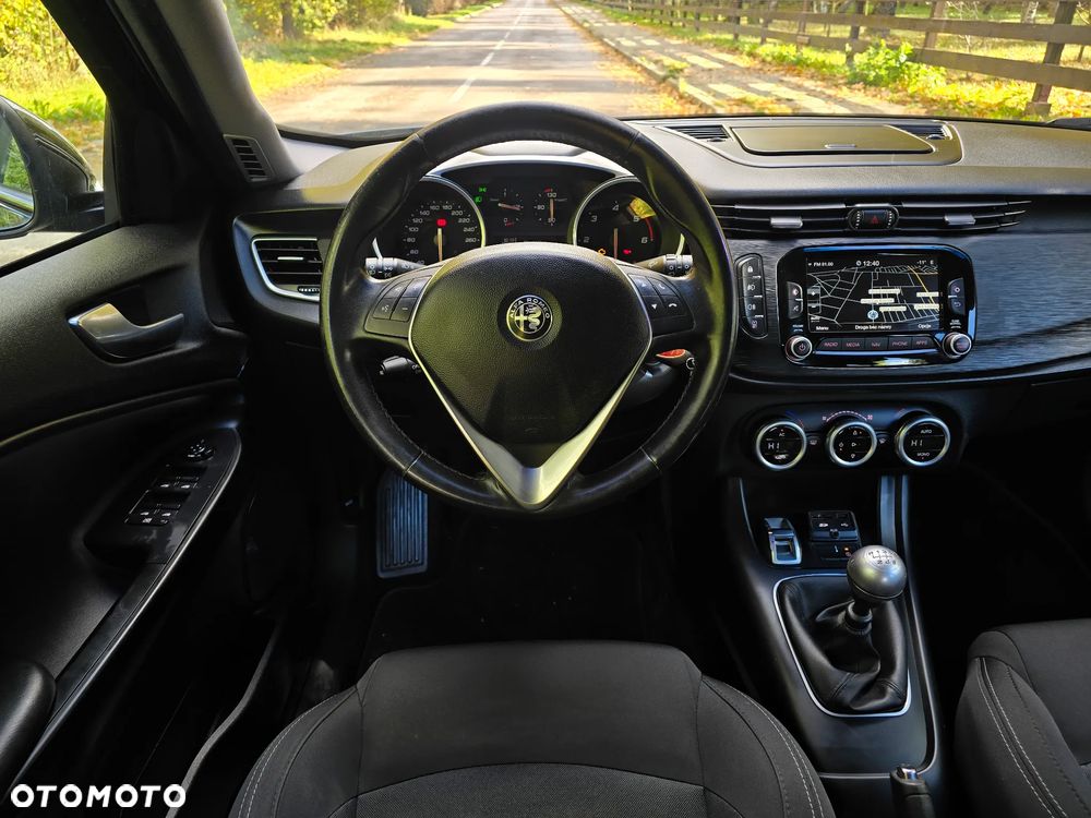 Alfa Romeo Giulietta 1.6 JTDM 16V Super - 5