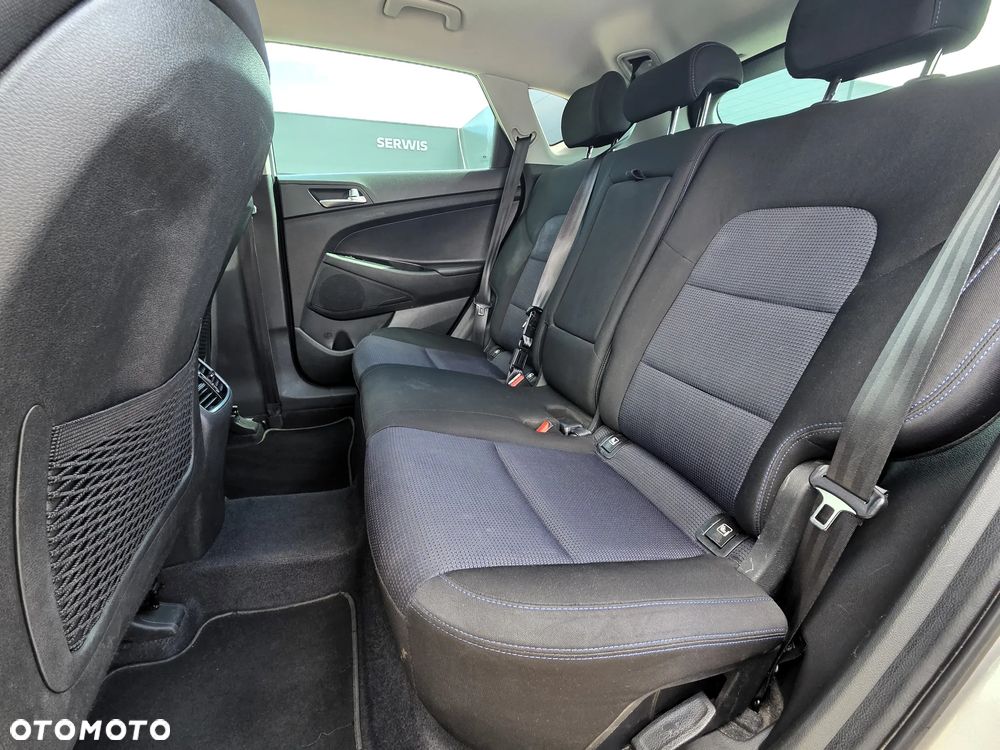 Hyundai Tucson 1.7 CRDI BlueDrive Comfort 2WD - 24