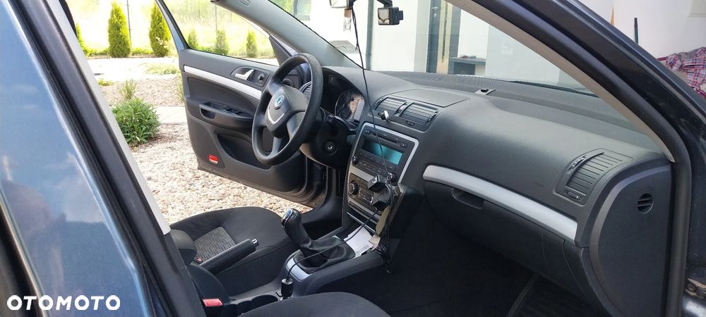 Skoda Octavia 1.4 TSI Ambiente - 15