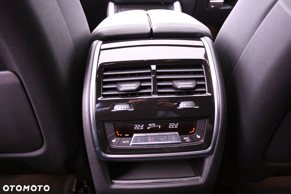 BMW X6 xDrive30d - 21