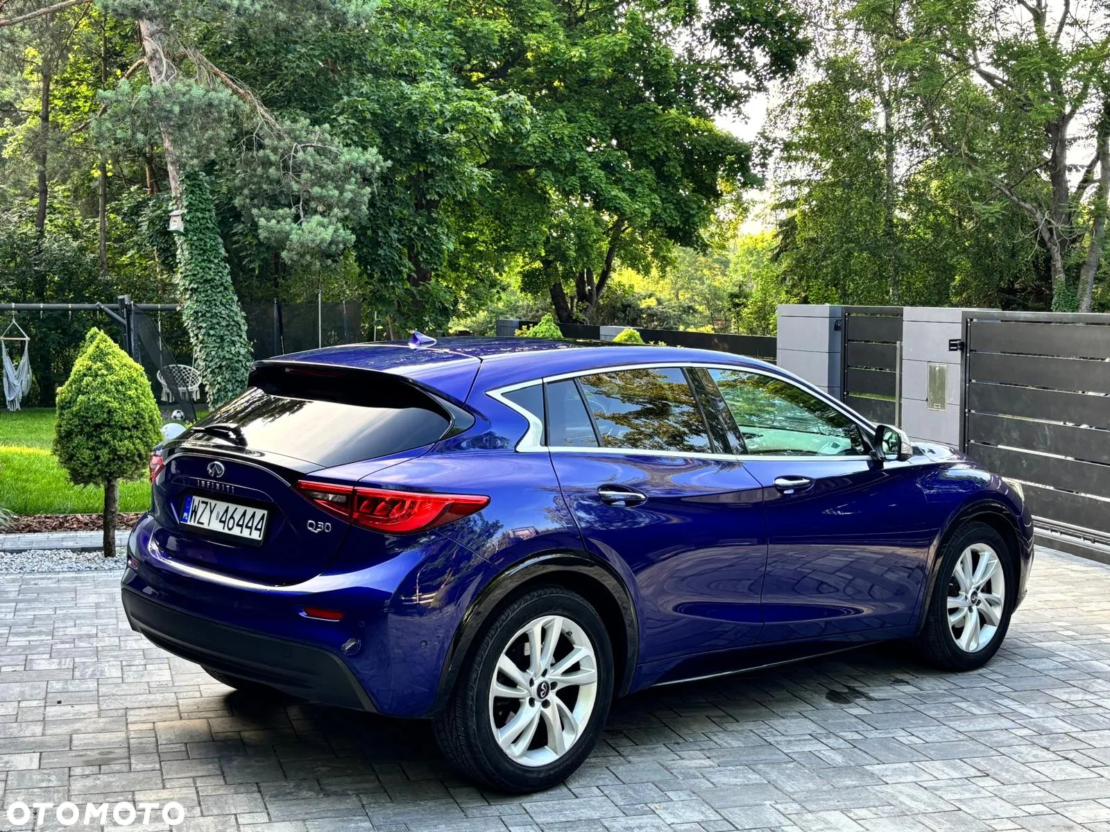 Infiniti Q30 1.5d Business Executive 7DCT - 12