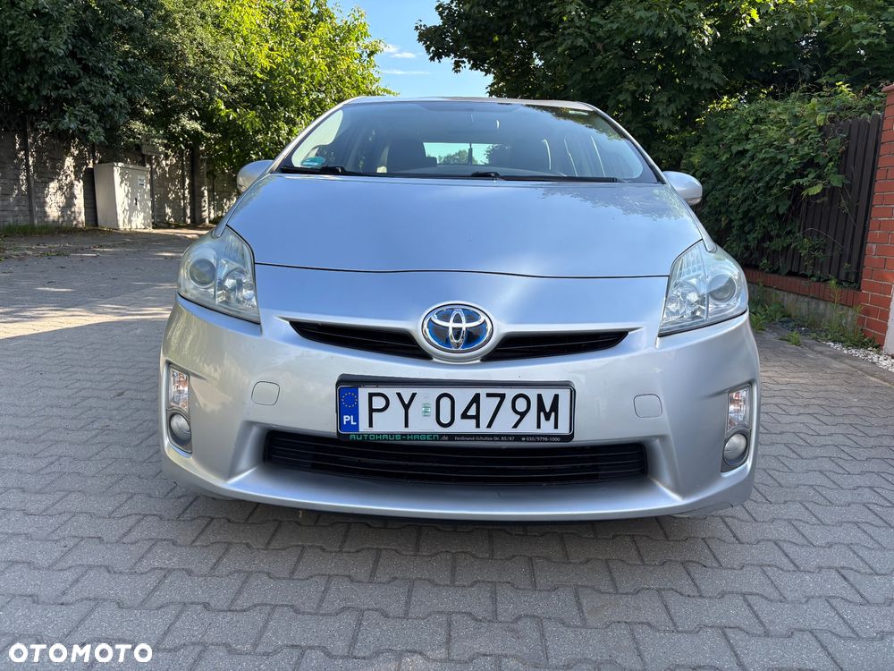 Toyota Prius 1.8 HSD Prestige - 2