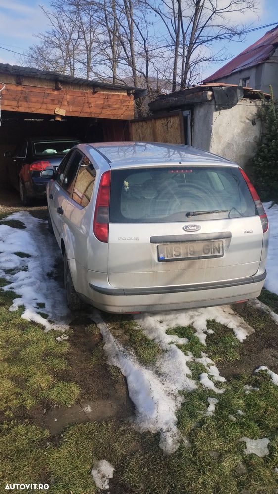 Ford Focus - 6