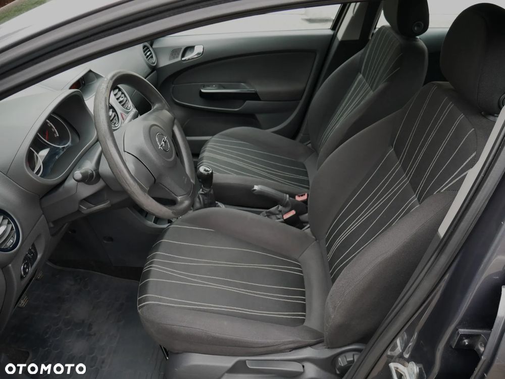 Opel Corsa 1.4 16V Edition - 18