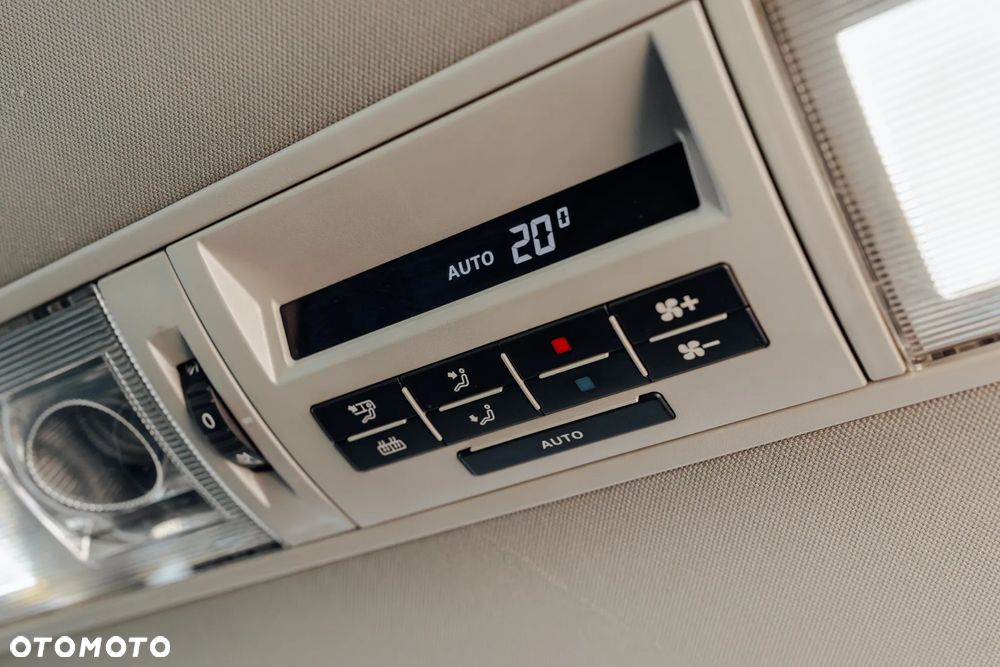 Volkswagen Caravelle 2.0 BiTDI L2 Highline DSG - 33