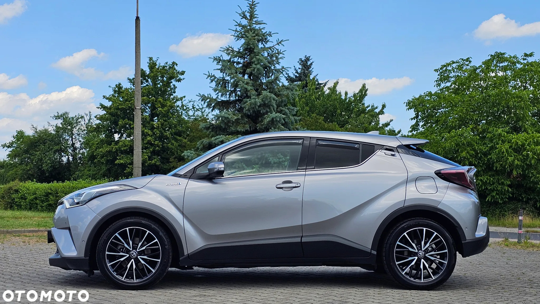 Toyota C-HR Hybrid Lounge - 15