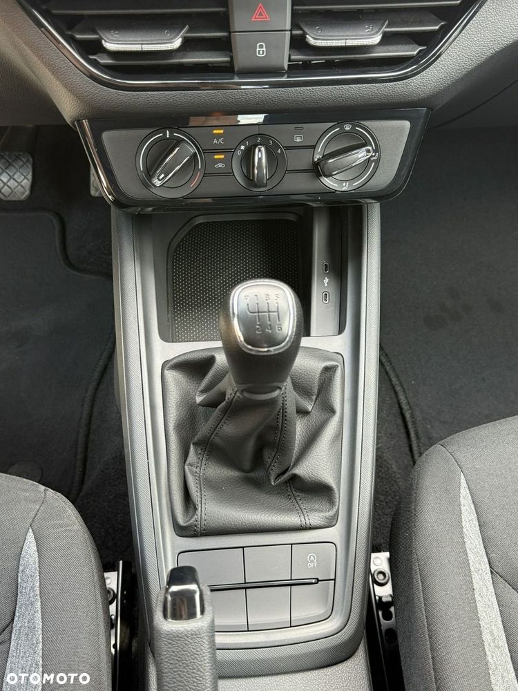 Skoda Scala 1.0 TSI Essence - 18
