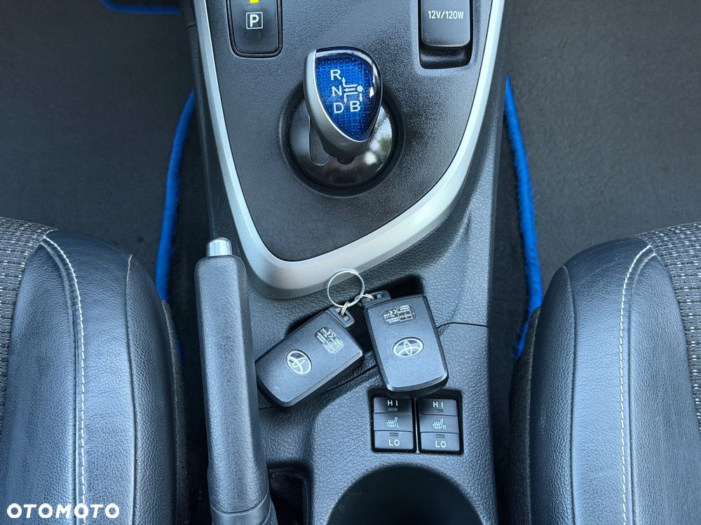 Toyota Auris 1.8 VVT-i Automatik Executive - 25