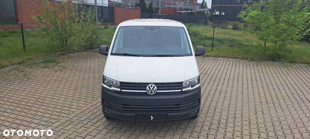 Volkswagen Transporter T6 - 17