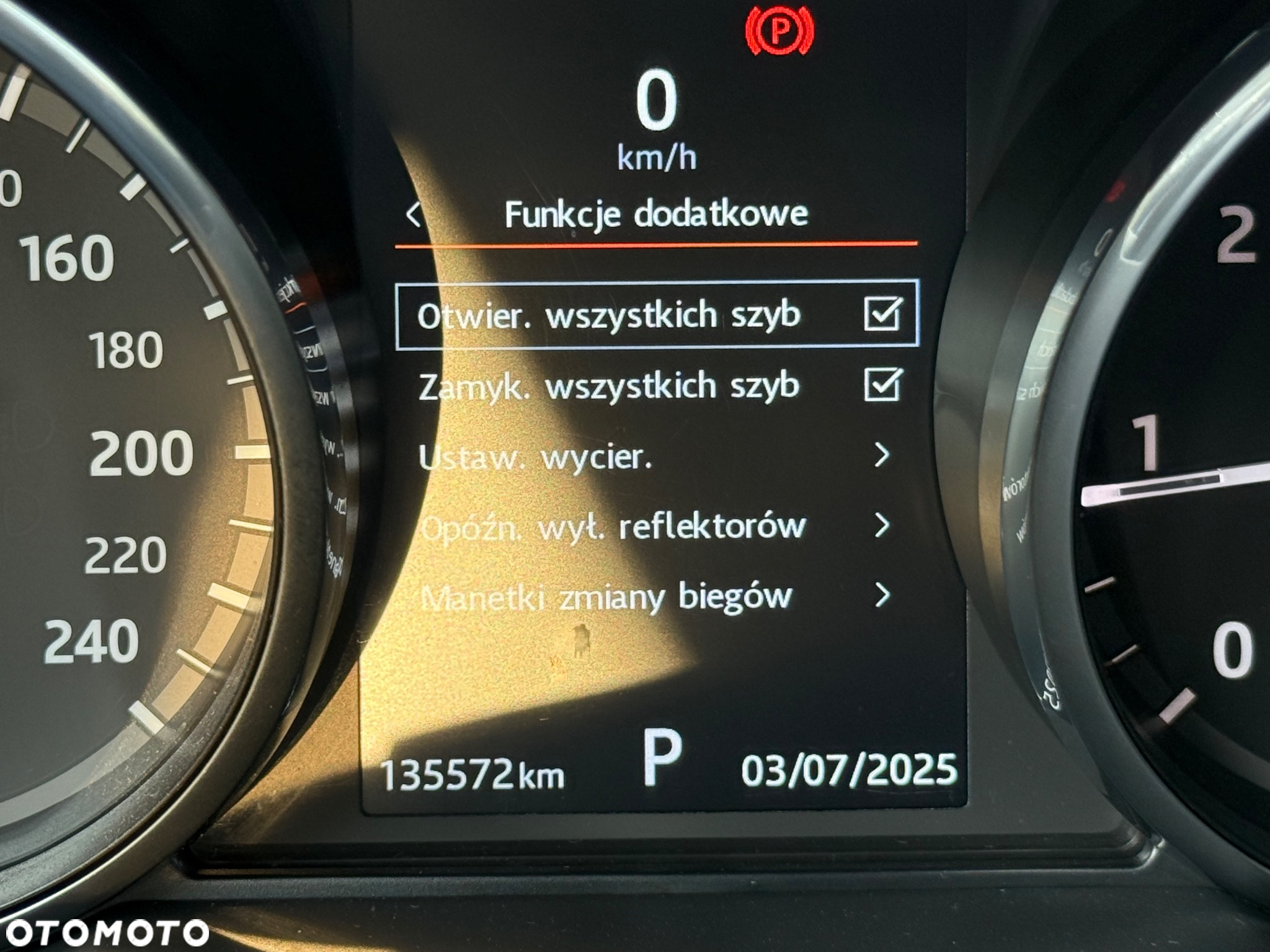 Land Rover Discovery Sport 2.0 TD4 SE - 28