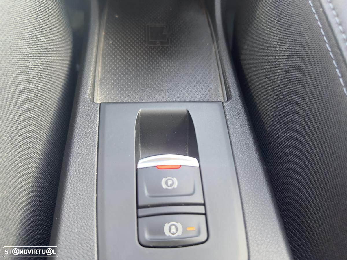 Renault Zoe (c/ Bateria) EV50 135hp Techno - 32
