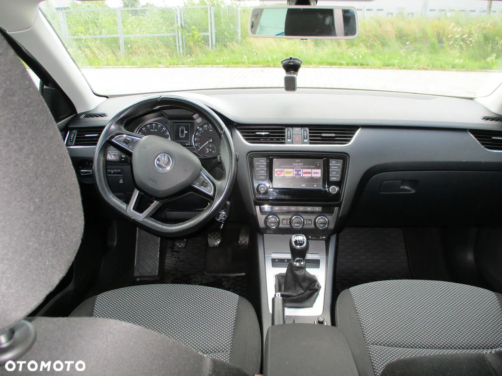 Skoda Octavia 2.0 TDI Ambition EU6 - 13