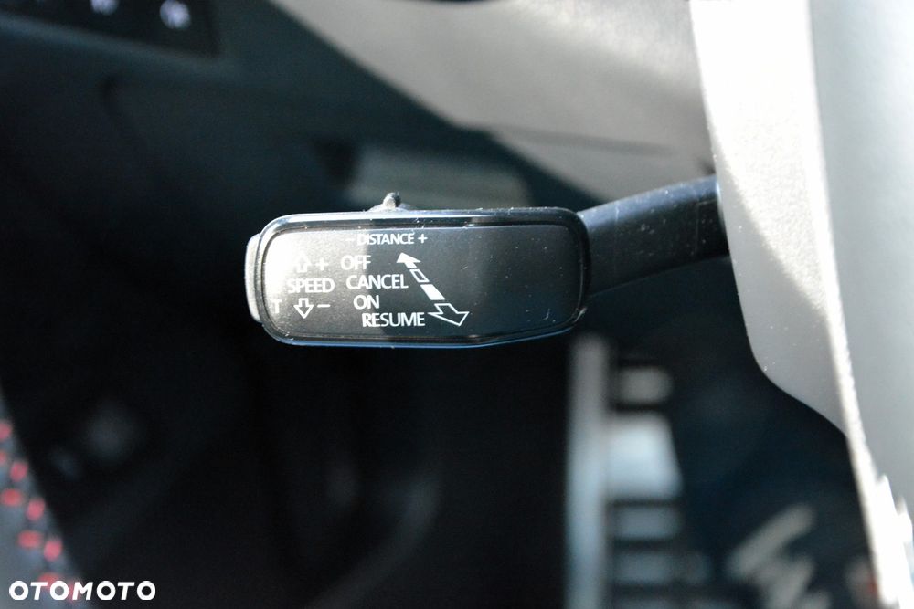 Skoda Octavia 2.0 TSI GPF RS 245 DSG - 19
