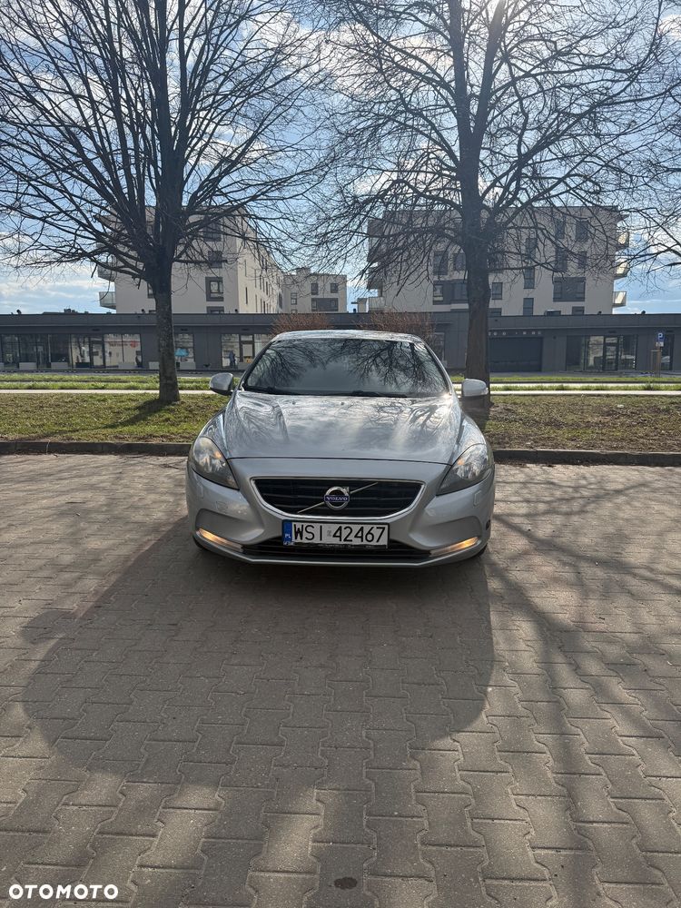 Volvo V40 D2 - 2