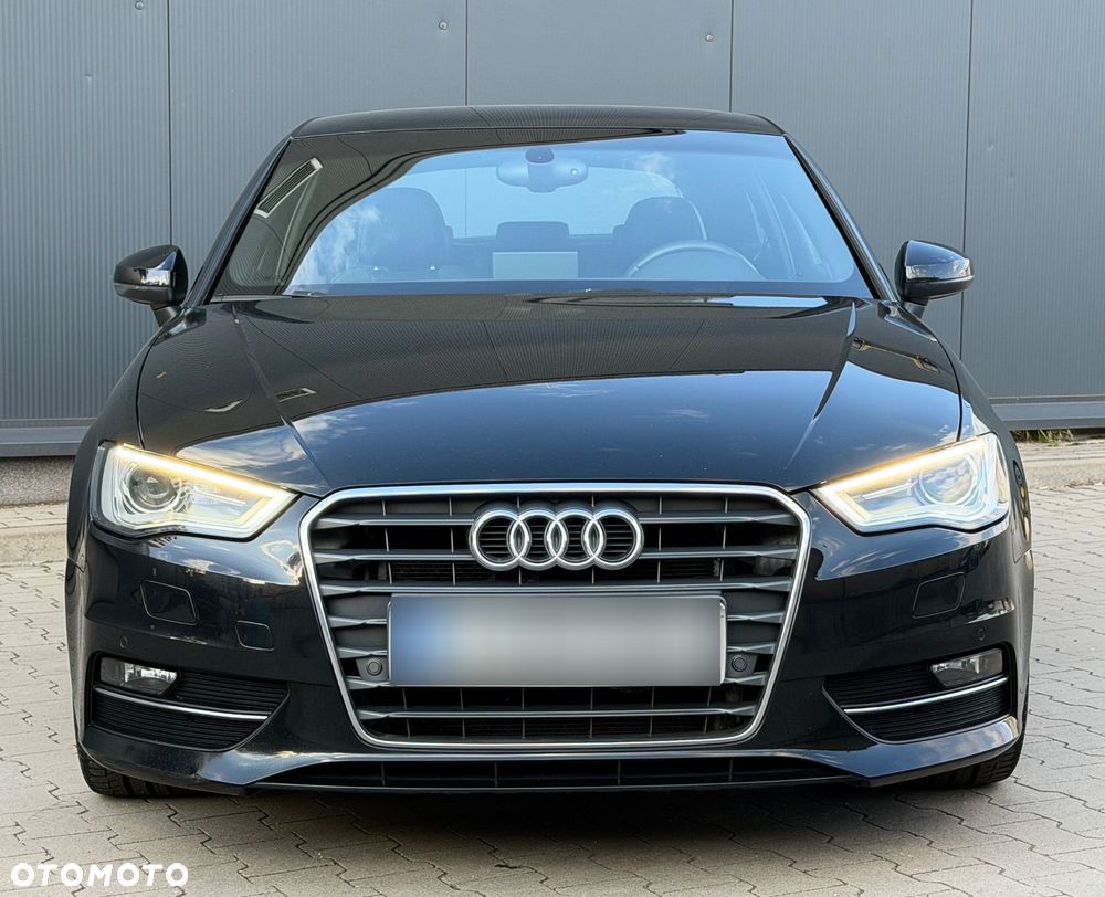 Audi A3 3-drzwiowe 1.4 TFSI S line Sportpaket - 2