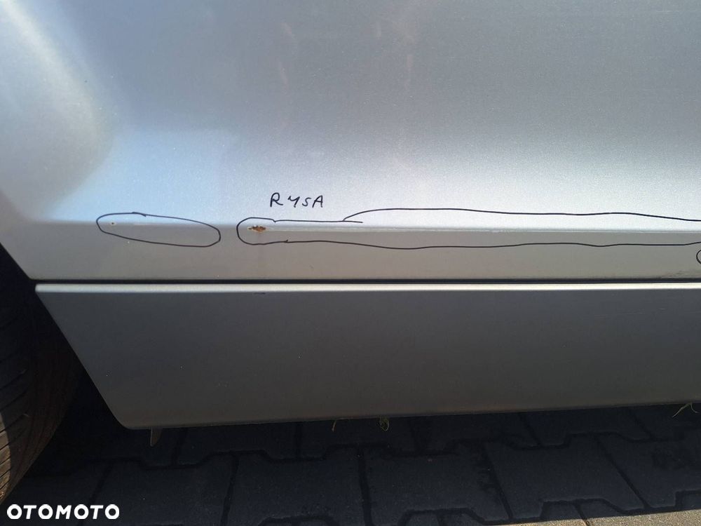 DRZWI KOMPLETNE PRAWY TYŁ AUDI Q7 4L I LY7W - 7