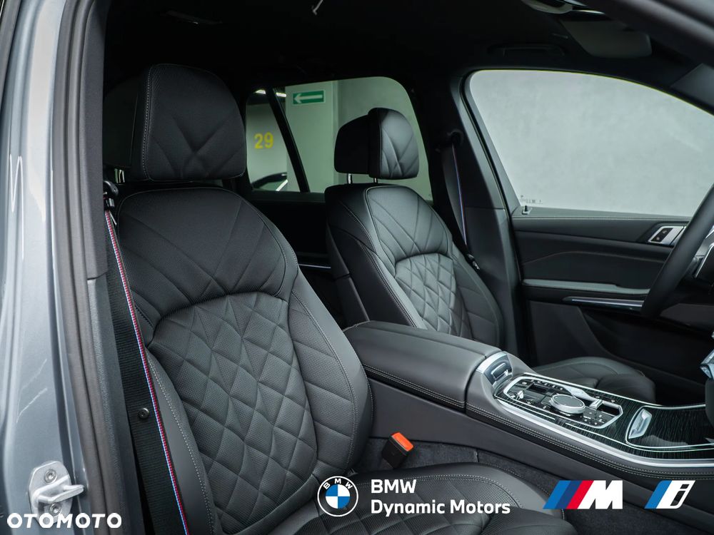 BMW X5 xDrive40i - 24