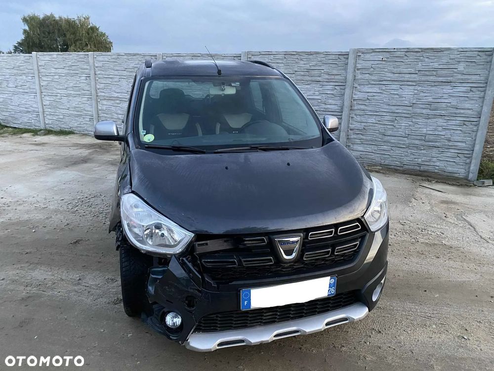 Dacia Lodgy 1.5 Blue dCi Stepway S&S - 26
