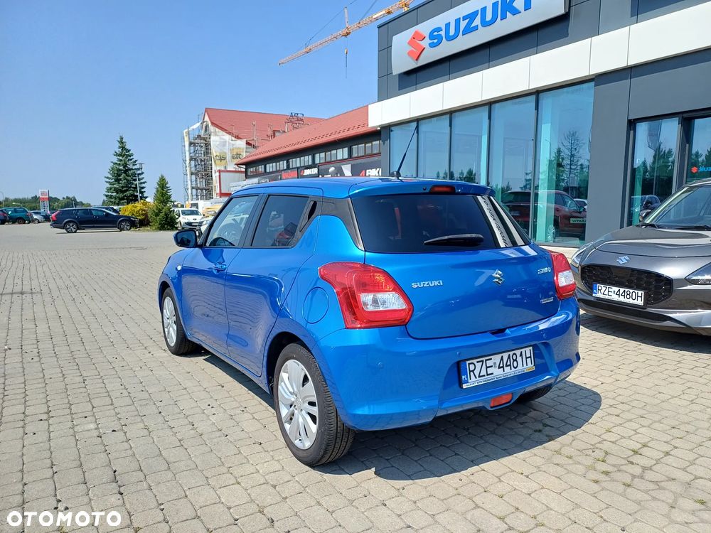 Suzuki Swift 1.2 Premium Plus - 5