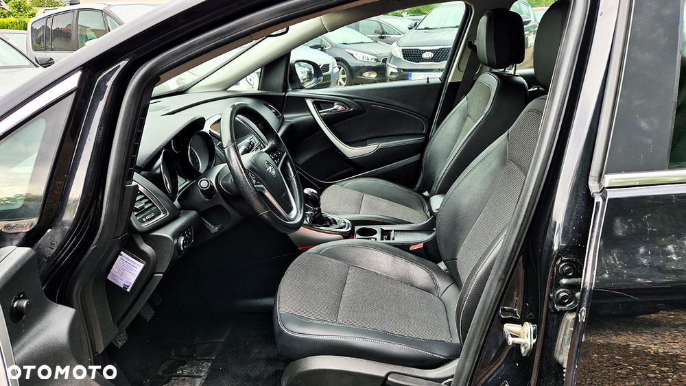 Opel Astra 1.4 T Cosmo - 30