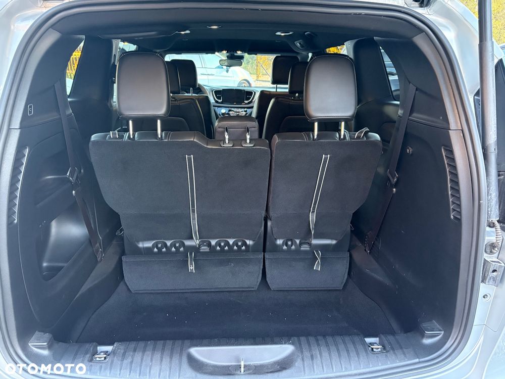 Chrysler Pacifica - 20