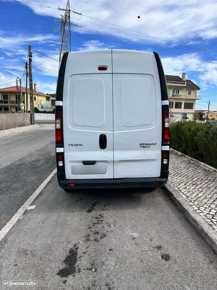 Renault Trafic - 2