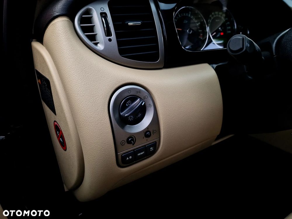 Jaguar X-Type 2.2 D Executive - 29