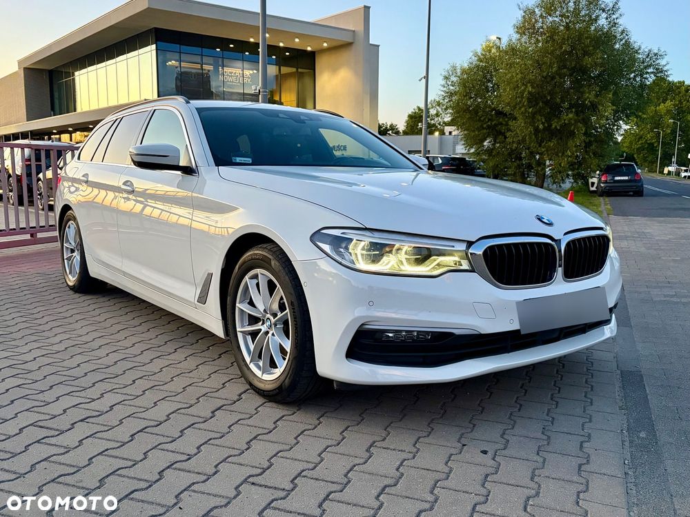 BMW Seria 5 520d M Sport Edition - 2