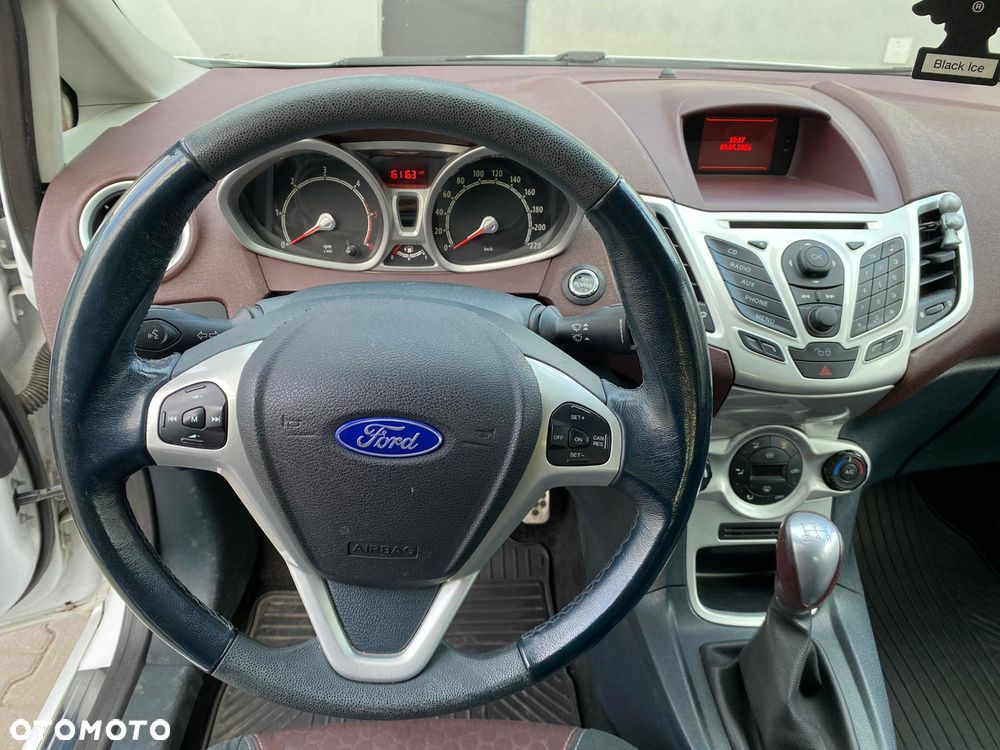 Ford Fiesta 1.6 TDCI Style - 12