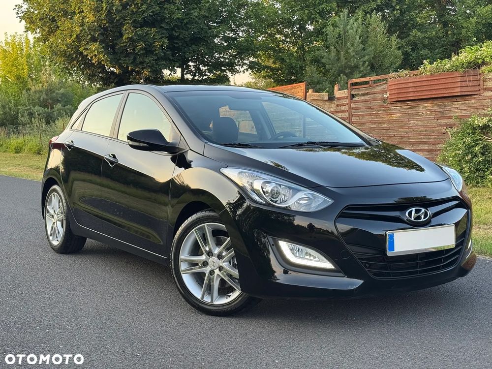 Hyundai i30 1.6 Fifa World Cup Edition - 1
