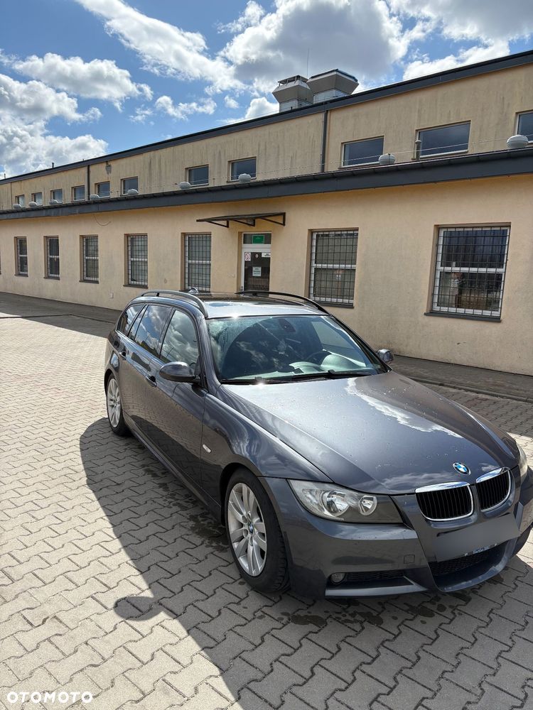 BMW Seria 3 320d DPF - 1