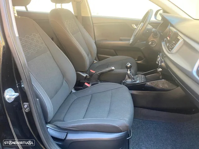 Kia Rio 1.2 CVVT Easy - 30