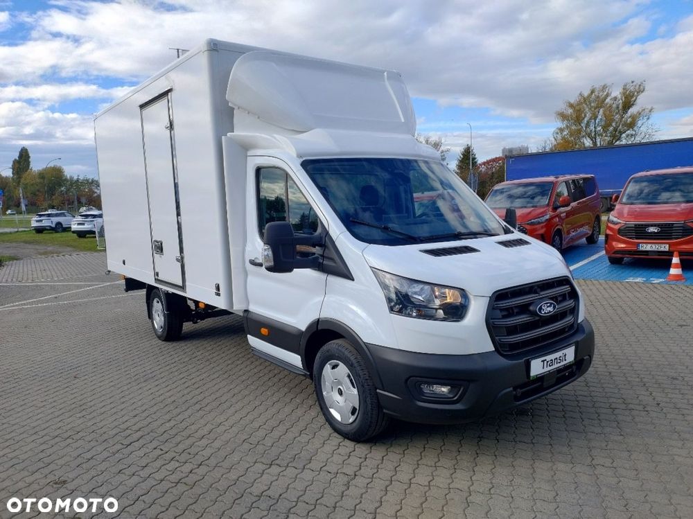Ford Transit - 9