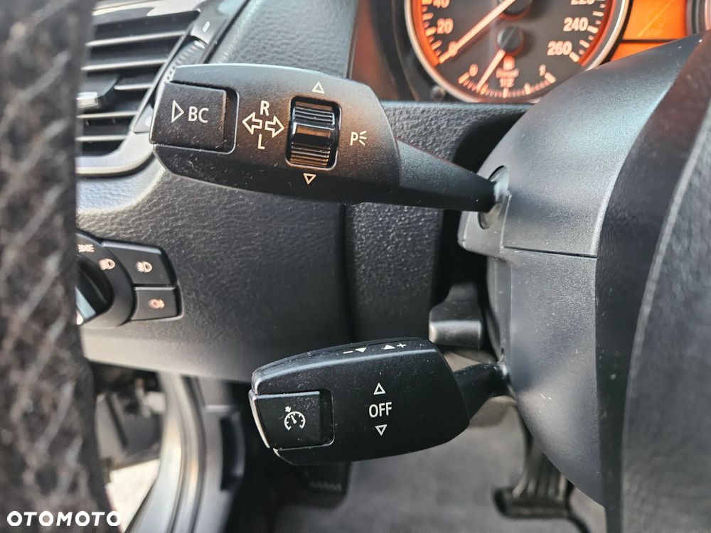 BMW X1 - 25