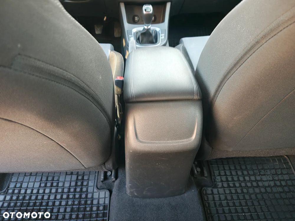 Hyundai i30 1.5 DPI Modern - 15